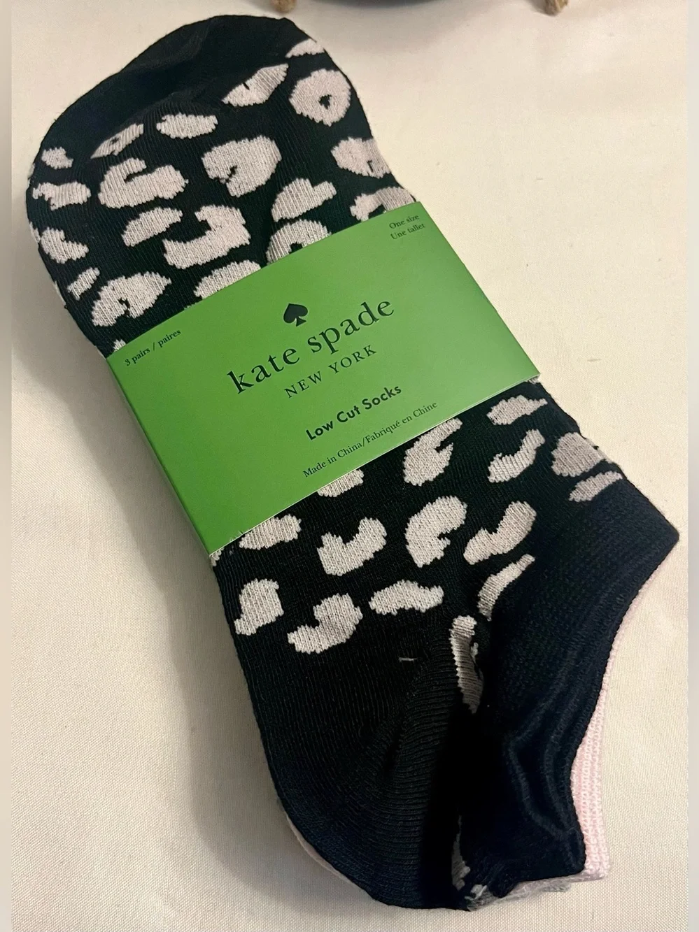 KATE SPADE Women's Multicolor Low-Cut Socks. Size: 4-10. Black, Pink, & Gray.
